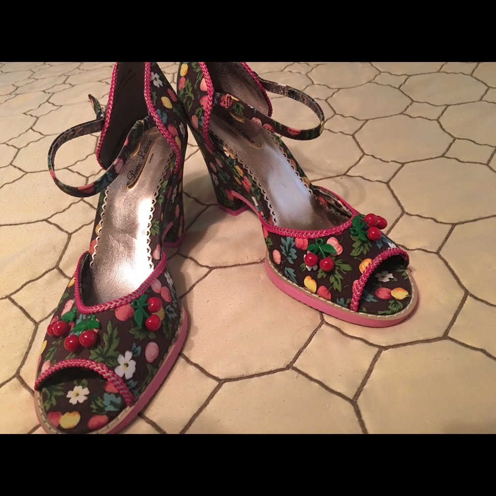 Poetic Licence wedge sandals